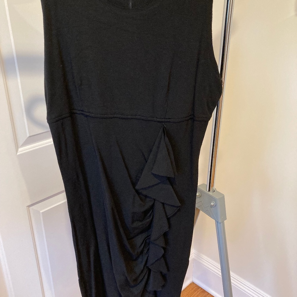Black sleeveless lightweight cotton jersey ruffle-front dress.  Size 6